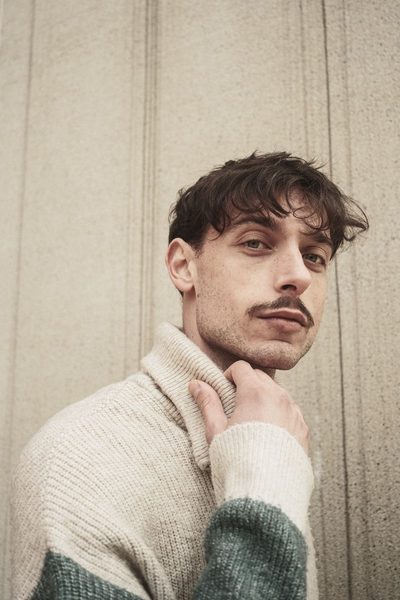 Bryan R